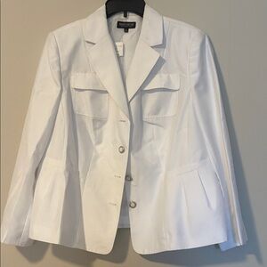 Sophisticated White BlazerYork